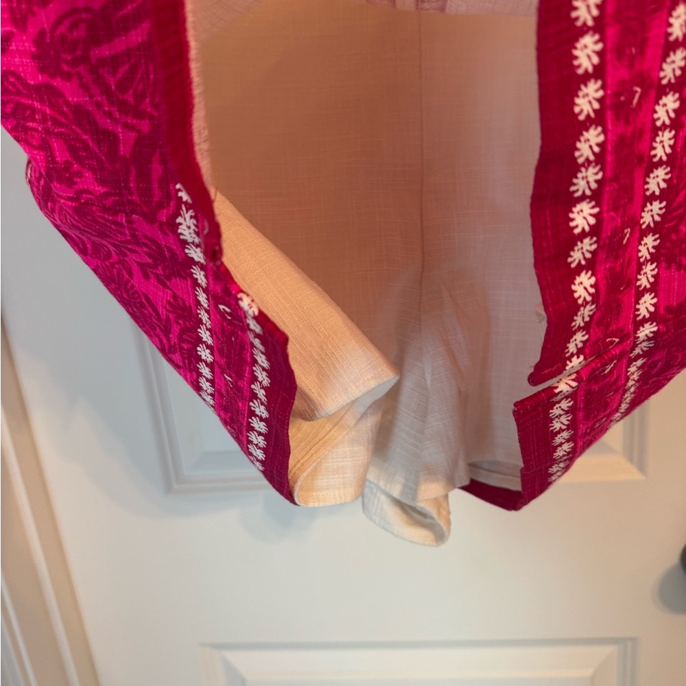 Lilly Pulitzer Pink and White Embroidered Shift Skort - Picture 2 of 4